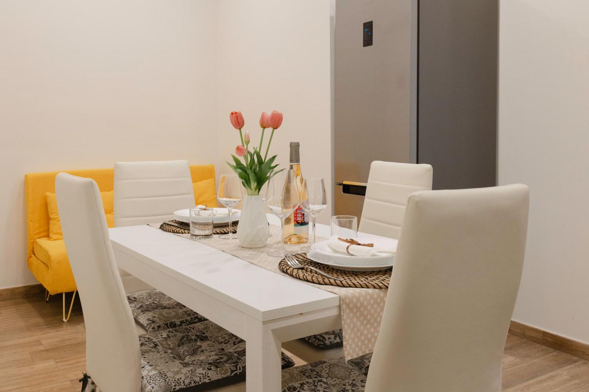 Eden Suite - Central Apartment With Balcony - مولفيتا المظهر الخارجي الصورة